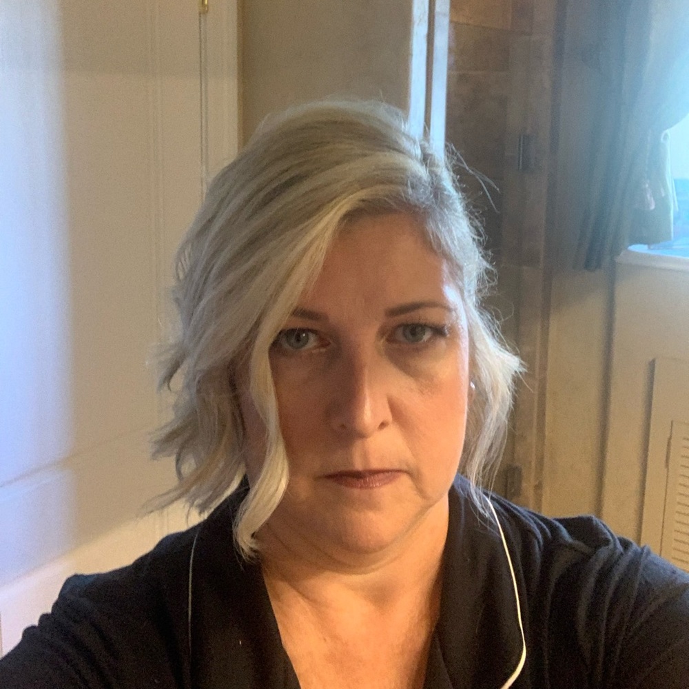 Meet your Posher, Dana